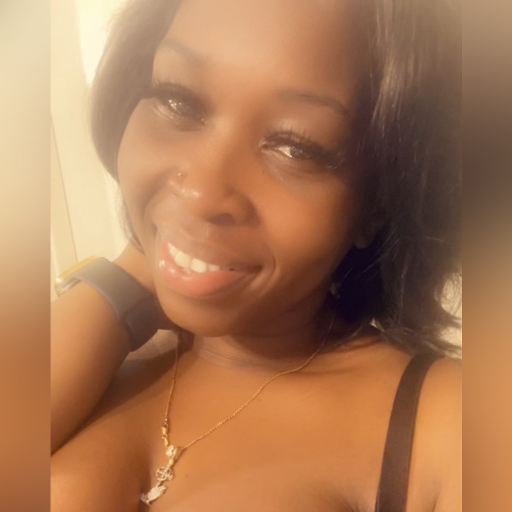 Meet your Posher, Chenelle